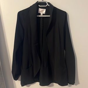 Dynamite black blazer